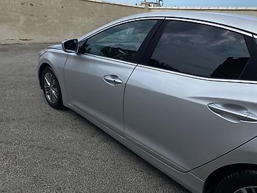 Hyundai: Hyundai Grandeur: 2.2 l | 2014 il Sedan — 4
