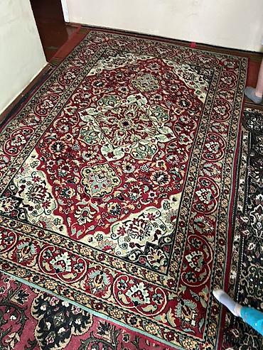 СРОЧНО ПРОДАМ КОВРЫ! Висели на стенах. Размеры: 2*3 Плотные, не тонкие at lalafo.kg СРОЧНО ПРОДАМ КОВРЫ! Висели на стенах. Размеры: 2*3 Плотные, не тонкие