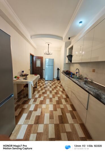 Uzunmüddətli kirayə mənzillər: Yeni Yasamal 2_otaq mənzil 620 AZN qiymətinə kirayə verilir. Ətraflı — 3