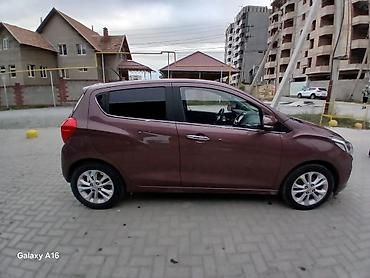 Транспорт: Chevrolet Spark: 2018 г., 1 л, Вариатор, Бензин, Хэтчбэк — 3