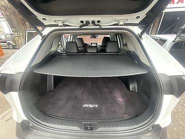 Toyota: Toyota RAV4: 2019 г., 2.5 л, Автомат, Гибрид, Кроссовер — 2