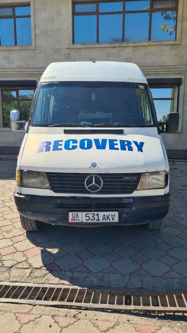 разбор тракторов: Легкий грузовик, Mercedes-Benz, Дубль, 3 т, Б/у