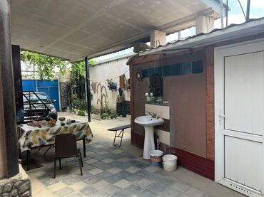 Həyət evləri və villaların satışı: Binəqədi qəs. 3 otaqlı, 80 kv. m, Orta təmir — 4