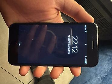 telfonu: IPhone 7, 128 GB, Qara, Barmaq izi — 2