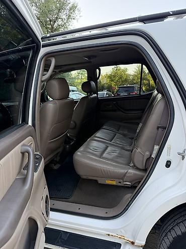 sequia: Toyota Sequoia: 2003 г., Автомат, Бензин, Внедорожник — 7