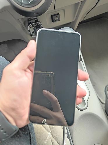 glo hyper pro: Samsung Galaxy S25, 256 GB, rəng - Boz, Barmaq izi — 2