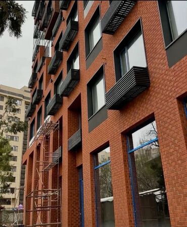 срочно продаётся 1 комнатная квартира в районе ошского рынка по улице кенсуйская: 1 комната, 41 м², Элитка, 5 этаж, Евроремонт