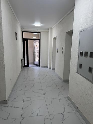 помещения кафе: Аренда офисов, 94 м², В бизнес центре — 4