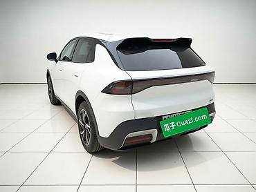hongqi ehs9: Changan Qiyuan Q05: 2026 г. — 4