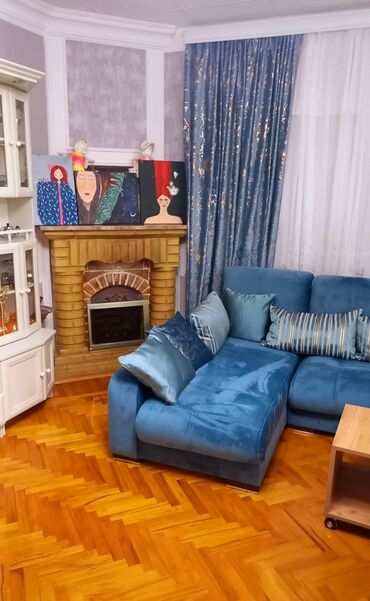 Günlük kirayə mənzillər: 2 otaqlı — 4