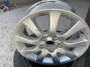 сидения спада: Литые Диски R 16 Lexus, 1 шт, отверстий - 5, Б/у