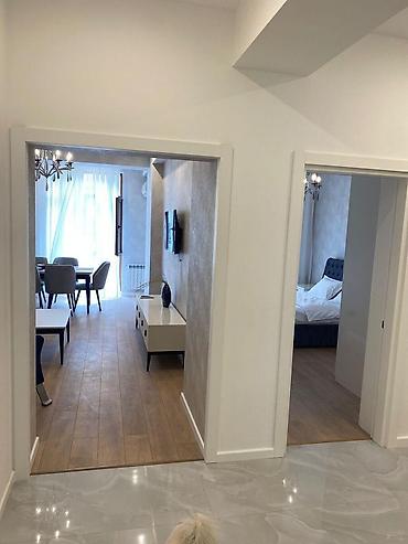 2 mertebe: İcarəyə verilir 2 otaqlı yeni tikili 74 m², Nəsimi r. Kateqoriya Yeni — 2
