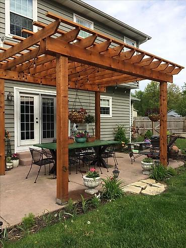 Digər bağ, çöl mebeli: Bağ üçün taxta pergola – dekorativ işıqlandırmalı, teraslı Məhsul — 5