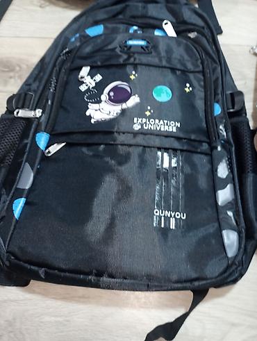 Рюкзаки: Продаю рюкзаки для детей от 1-4классов — 2