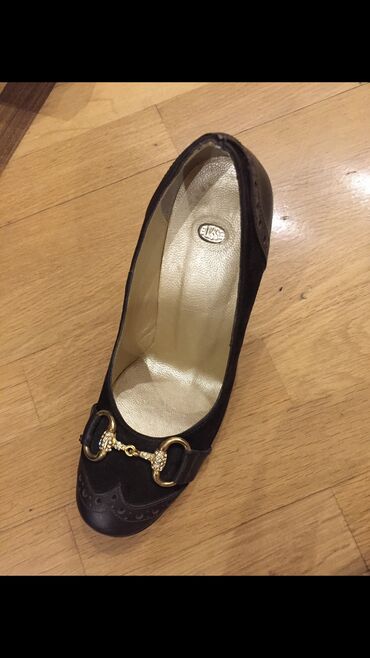 Tuflilər: Tuflilər, Ölçü: 35.5, Yeni — 10