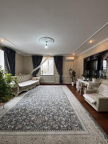 Продажа коттеджей и домов: ✨Продаётся дом в с. Новопавловка (Бишкек)✨ 🏡Характеристики: • Участок — 9