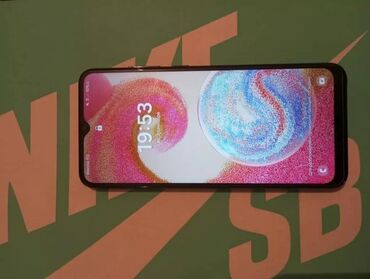 самсунг телефон s10: Samsung Galaxy A04e, Б/у, 32 ГБ, цвет - Черный, 2 SIM