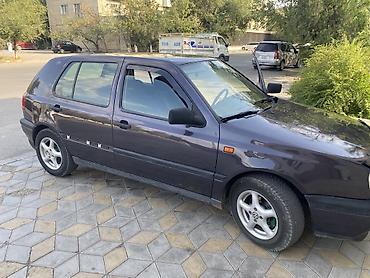 jak авто: Volkswagen Golf: 1992 г., 1.8 л, Механика, Бензин, Хэтчбэк — 1