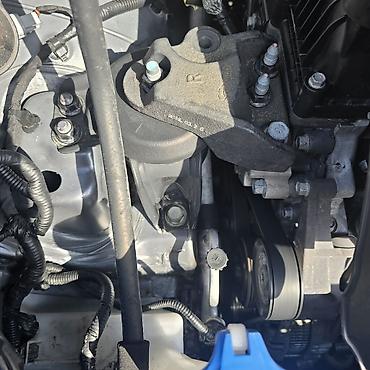 kia ceed qranat: Hyundai Tucson: 1.6 l | Krossover — 9
