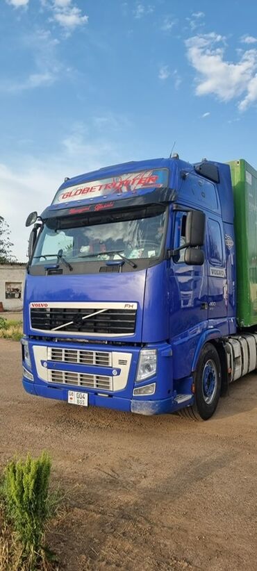 мусо машына: Грузовик, Volvo, Стандарт