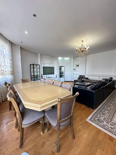 частный дом в бишкеке: 5 и более комнат, 202 м², Элитка, 7 этаж, Евроремонт