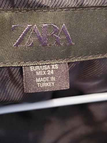 кастум шым: Жилет ZARA женский, размер XS (EUR/USA XS, MEX 24), произведён в — 2