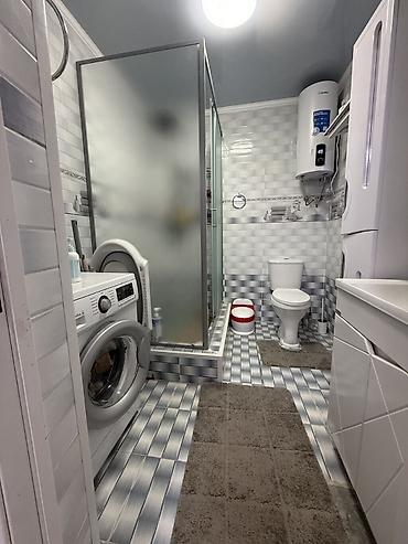 Дома: 🏡 Продаётся дом с бизнесом в Бишкеке! 💼 📍 ж/м Ак-Жар 📐 Дом — 120 м² | — 6