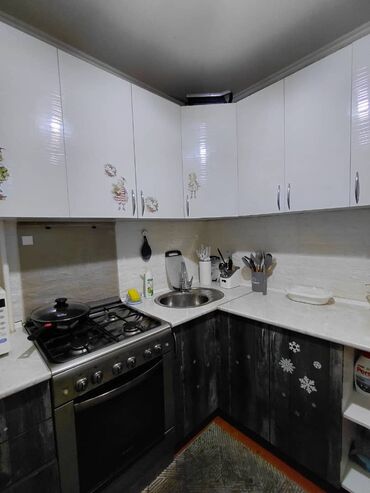 Продажа квартир: 3 комнаты, 58 м², 104 серия, 3 этаж — 9