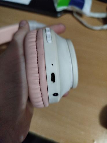 samsung buds plus: Беспроводные накладные наушники, Borofone, Б/у — 4