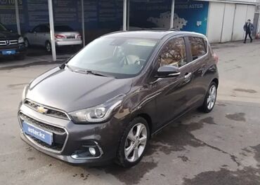 Легковой транспорт: Сдаю в аренду: Легковое авто, Под такси