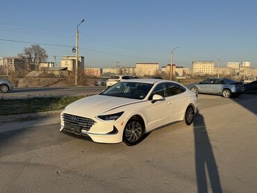 Hyundai: Hyundai Sonata: 2021 г., 2 л, Вариатор, Гибрид, Седан