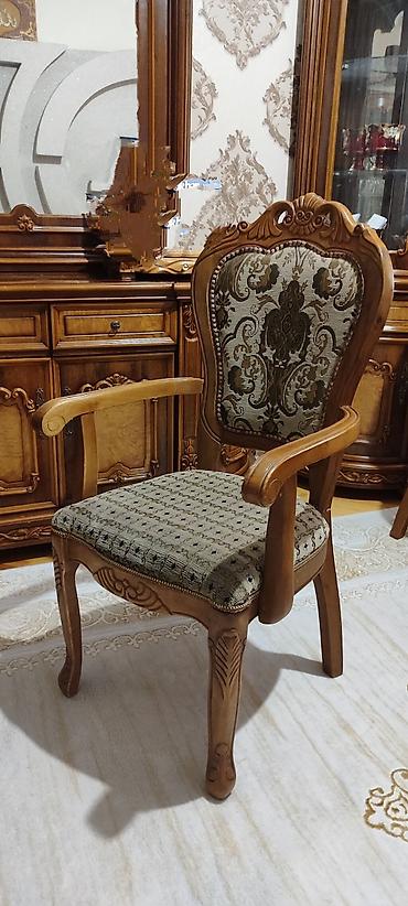 Masa və oturacaq dəstləri: Qonaq otağı üçün, Açılmayan, Dördbucaq masa, 8 stul — 7