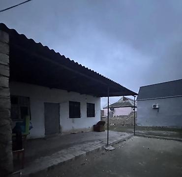 evler satisi: 3 otaqlı, 80 kv. m, Kredit yoxdur, Orta təmir — 2