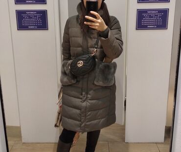 фирма uakeen отзывы in Кыргызстан | СКОВОРОДЫ: Зимняя тёплая куртка в цвете хаки от фирмы button состояние: почти