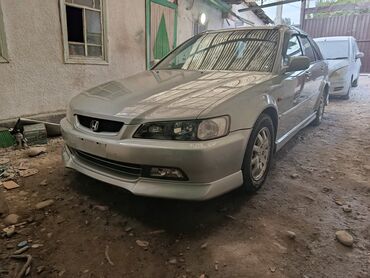 машина алам рассрочкага: Honda Accord: 2001 г., 2 л, Типтроник, Бензин, Универсал