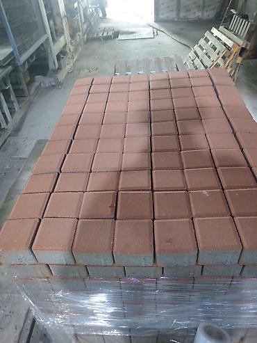 Kərpiclər: Vibropress daş səki plitələri Məhsul: Beton vibropress səki plitələri — 44