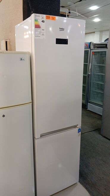 Кухонные плиты и варочные поверхности: 2 двери Beko Холодильник Продажа, цвет - Белый