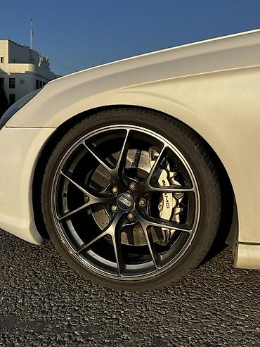 кампрес: Mercedes-Benz CLS-Class: 2005 г., 5.5 л, Автомат, Бензин, Седан — 10