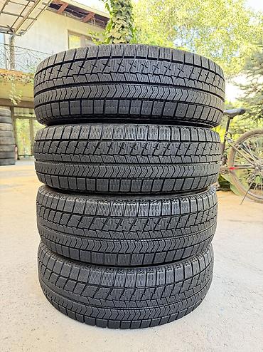 15: Шины 185 / 65 / R 15, Зима, Б/у, Комплект, Легковые, Япония, Bridgestone — 1