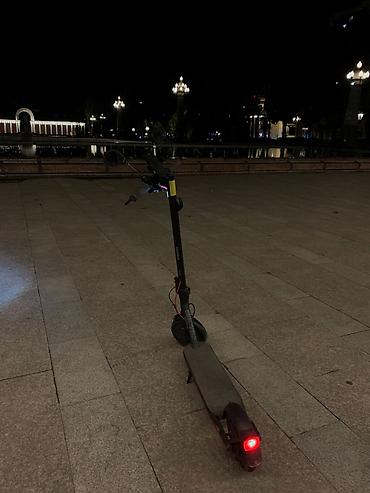 mi scooter: Elektrik skuter – şəhərdaxili rahat və səssiz hərəkət üçün — 2