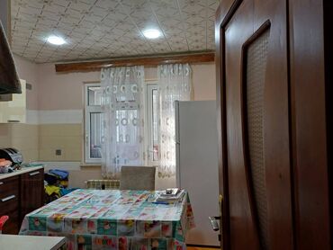 Köhnə tikili: Bakı, 2 otaqlı, Köhnə tikili, m. Həzi Aslanov, 60 kv. m — 5