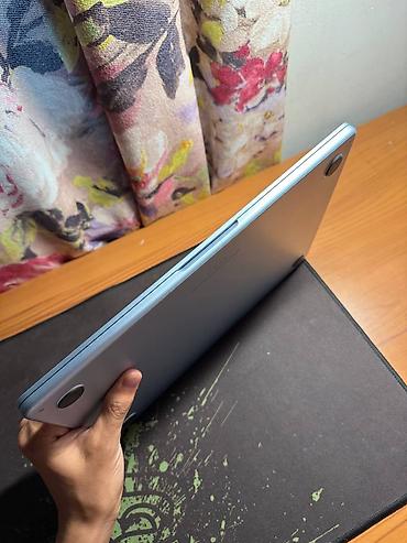 макбук эйр: Для учебы, Б/у, Apple M4, ОЗУ, RAM: 16 ГБ — 6