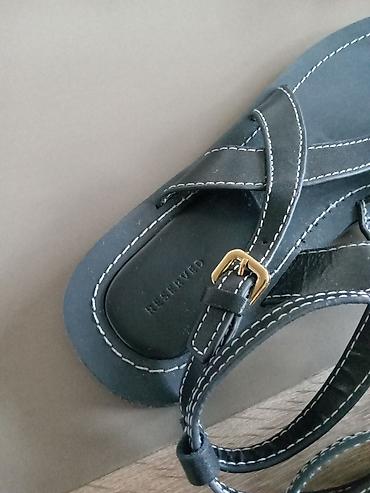 converse kragujevac: Ženske kožne sandale – crne, sa kaiševima oko zgloba - Model sa — 7