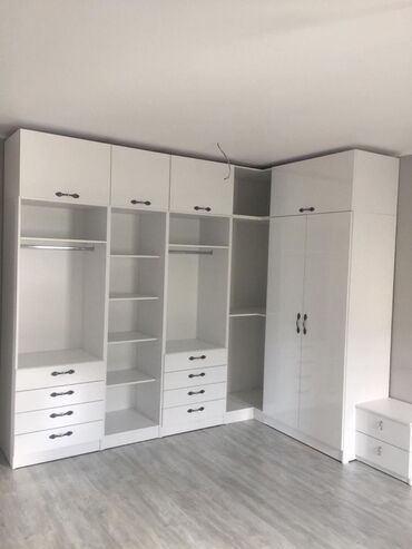 standard qapi olculeri: Açılan, 6 qapı Künc dolab, Qarderob, paltar dolabı
