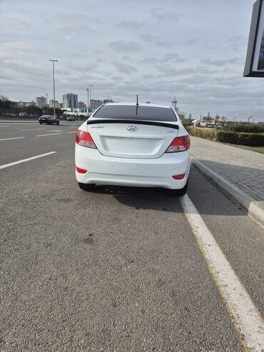 turbo az xacmaz: Hyundai Accent: 1.6 л | 2014 г. Седан