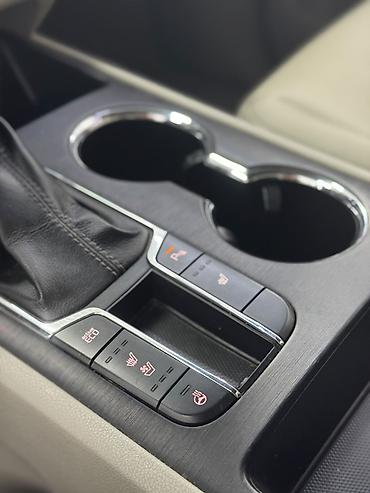 Kia Carnival: 2019 г., 2.2 л, Автомат, Дизель, Минивэн at lalafo.kg — 7 Kia Carnival: 2019 г., 2.2 л, Автомат, Дизель, Минивэн — 7