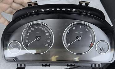 paneler: BMW F15 F10 Speedometr Cihazlar Paneli - Model: BMW X5 F15 üzerindan — 4