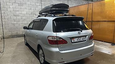 камри 44: Toyota Avensis Verso: 2004 г., Механика, Бензин, Универсал — 2