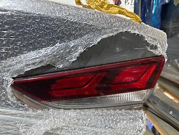 sonata ef: Фонарь крышки багажника HYUNDAI SONATA LF, задний правый — 1