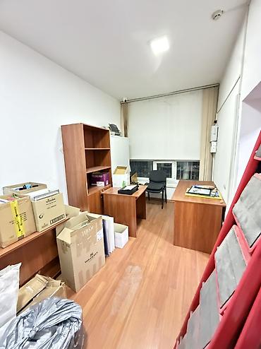 Продажа офисов: Продажа офисов 200 м², С ремонтом, Многоэтажное здание, 1 этаж — 15